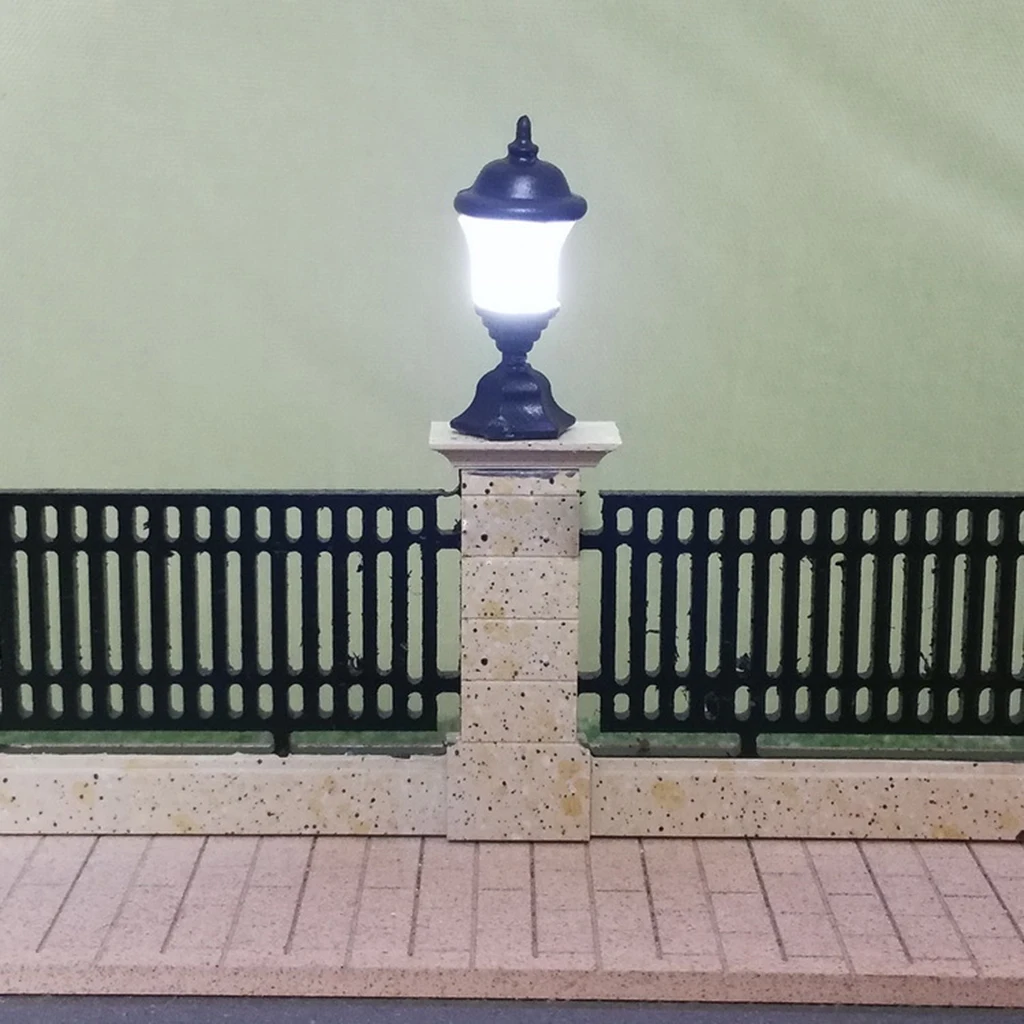 10pcs Railroad Train Lamp Garden Street Light HO Scale 1: 100 Design