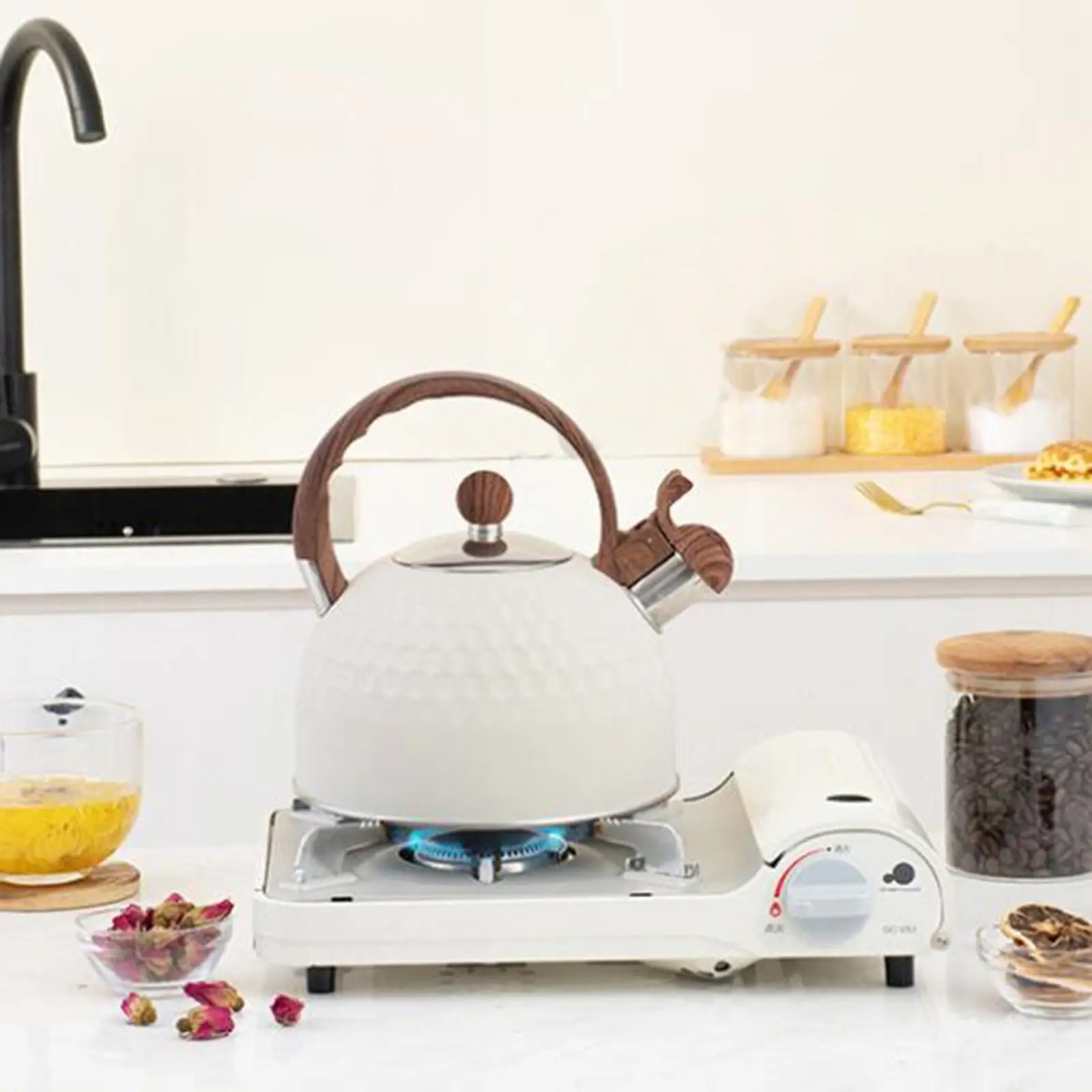 Portable Whistling Tea Kettle, Stainless Steel Loud Whistle Heat-Proof 2.5 Qt Enamel Teapot for Drinking Stovetops Family Cook