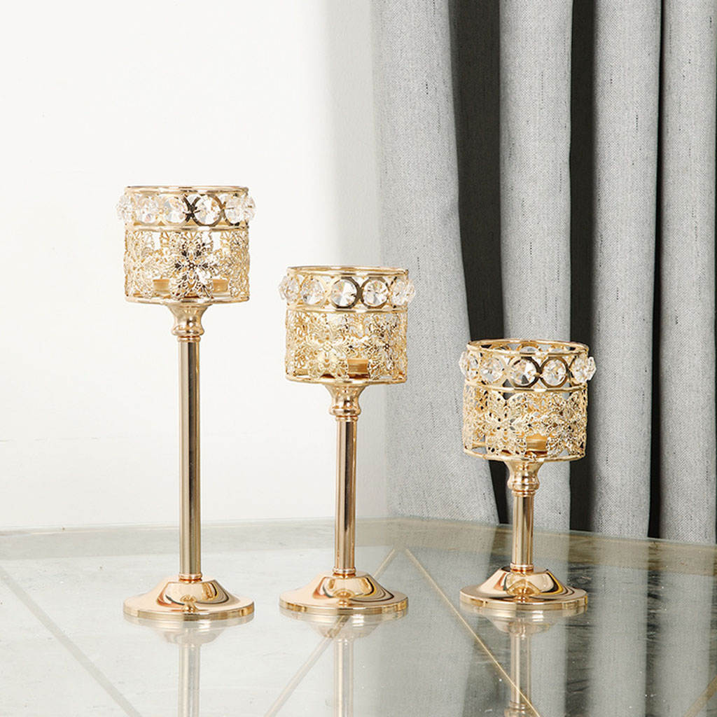Modern Candlesticks Luxury Transparent Pillar Gold Metal Iron Crystal Candle Holder for Bar Anniversary Table Centerpiece Decor