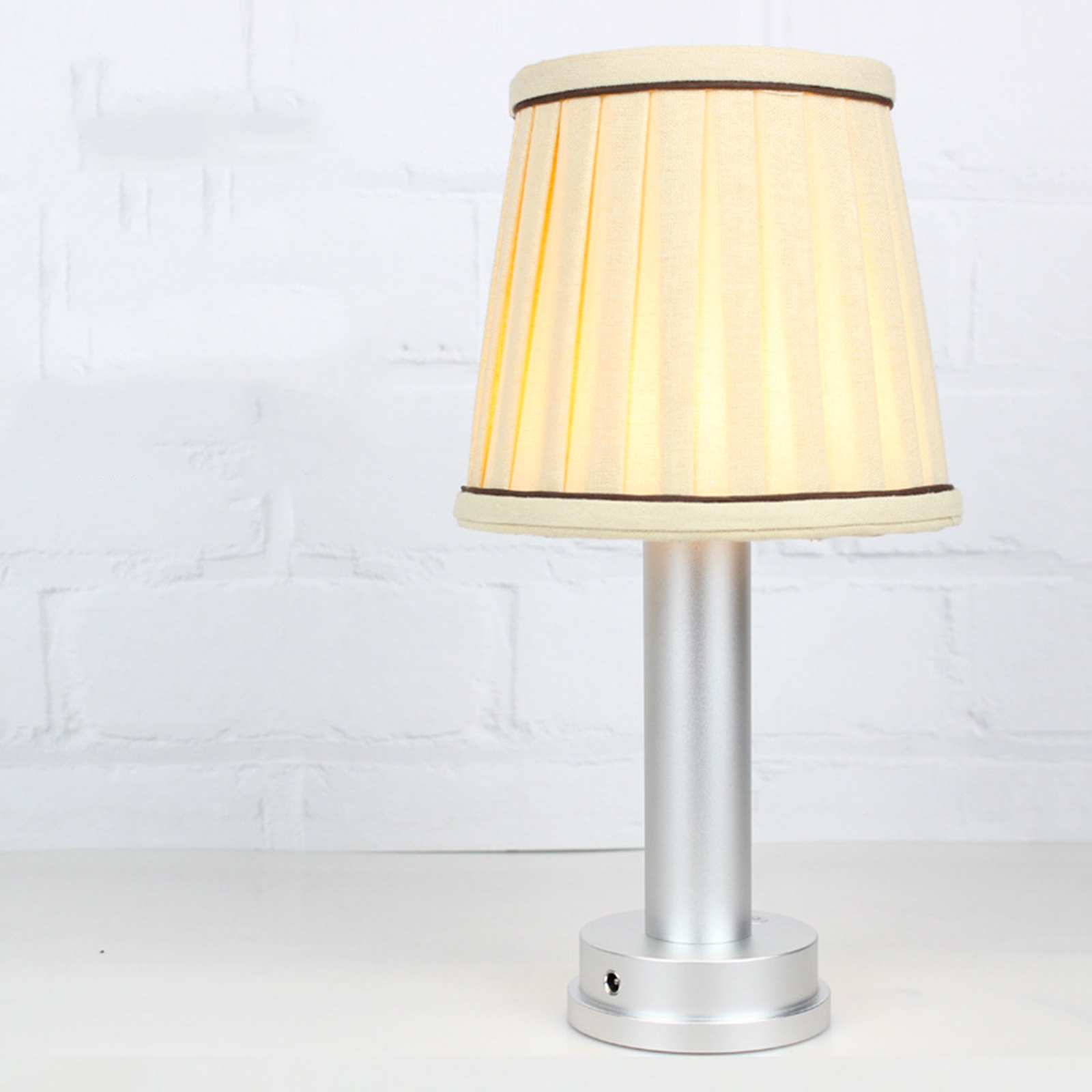 Table Lamp Desk Reading Light with Fabric Shade Metal Base Living Room