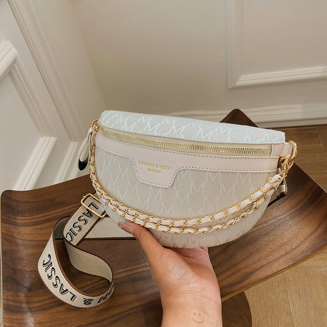 Pattern Royal Lily Fanny Packs for Women Cross Body