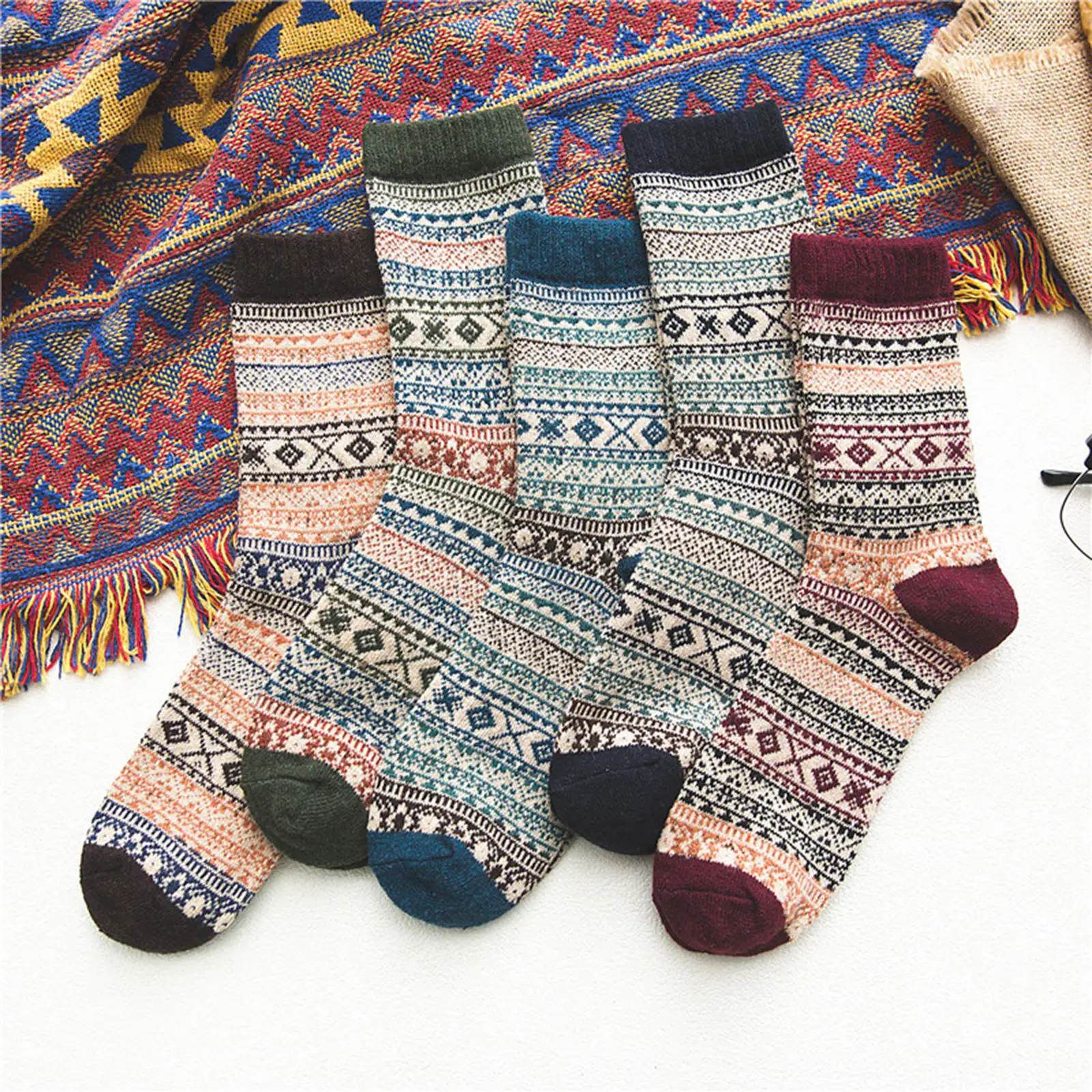 5 Pairs Vintage Style Mens Socks Thick Winter Warm Wool Comfy One Size for Men Camping
