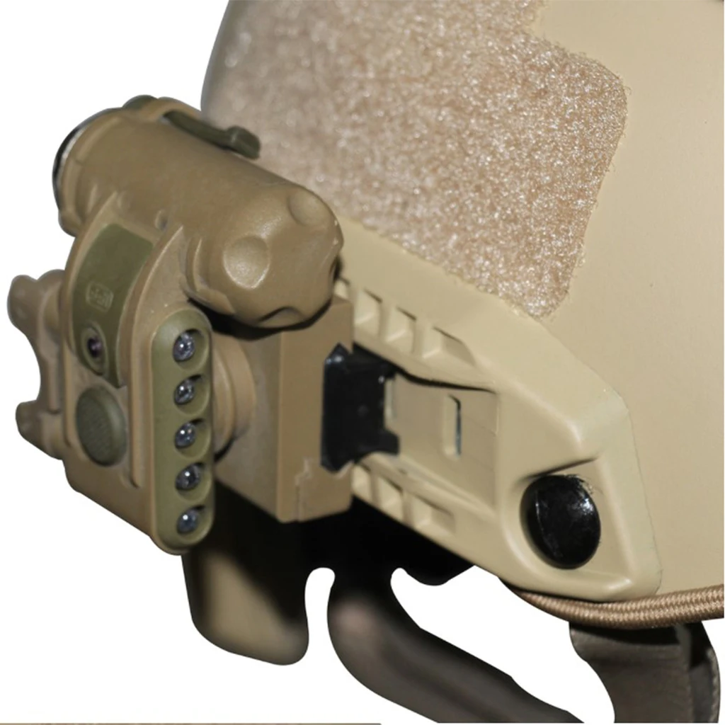 Tactical Helmet Flashlight Hunting IFF Signal Lights Tactic Field Lights 
