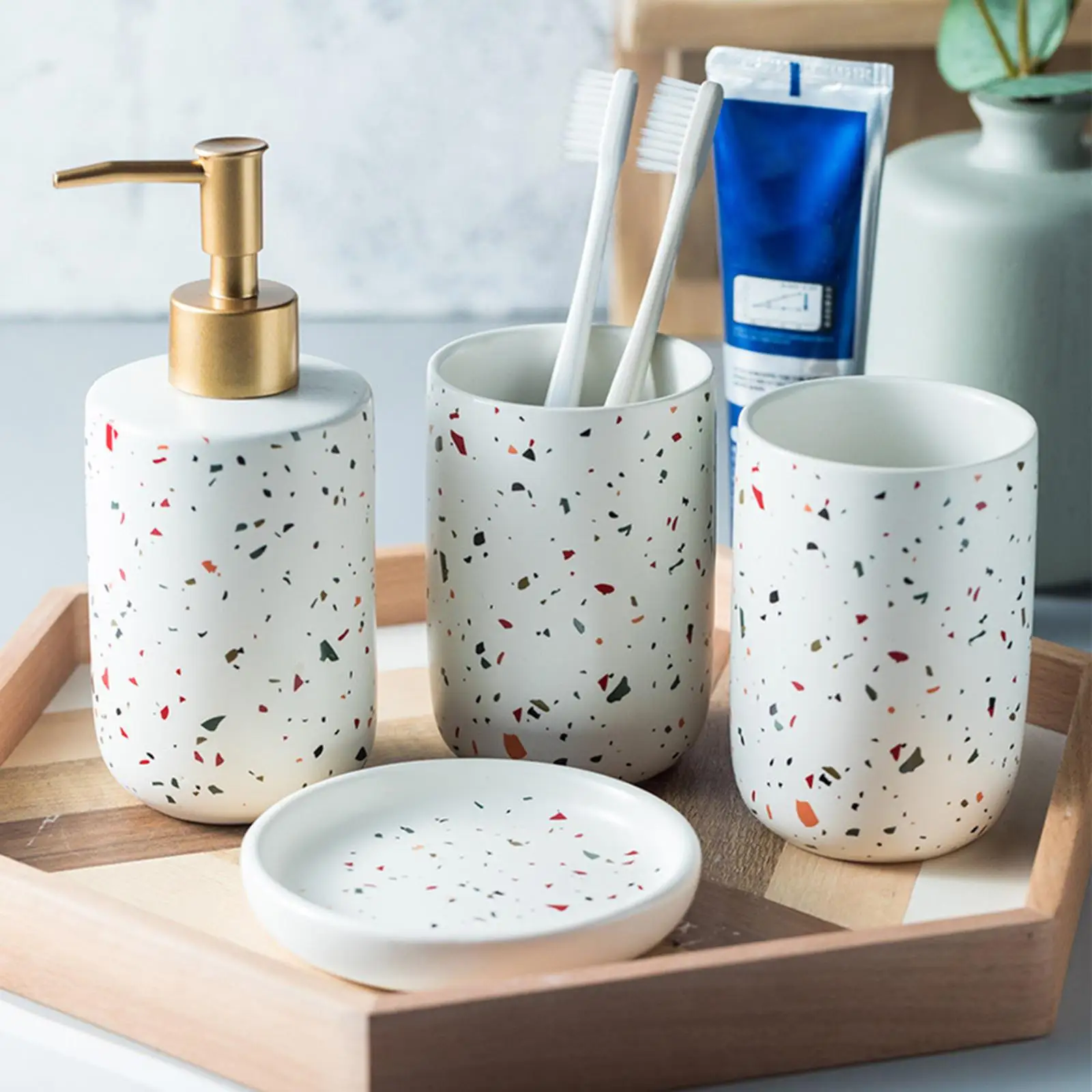Ceramic Bathroom Accessories Set, Toothbrush Cup Soap Dish Lotion Bottle Mouth Cup Bath  Stuff for Bathroom Decoration