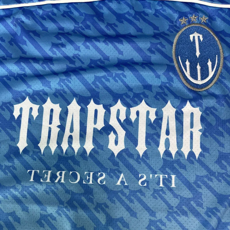 Camiseta  Trapstar  talla europea 2023