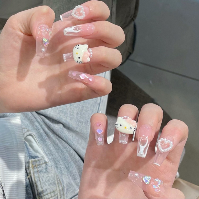 Hello Kitty Nails! : r/Nails