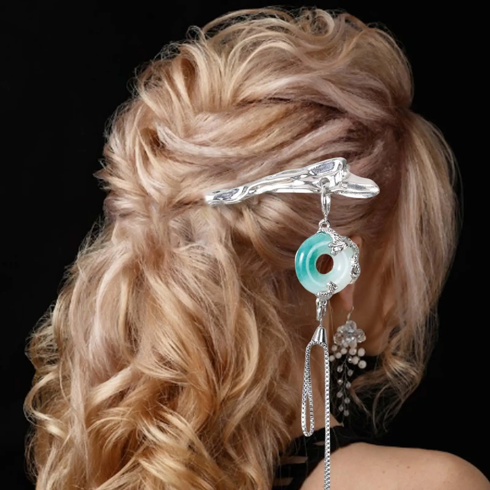 Chinese Hairpins with Tassel Metal Hair Accessories for Women Girls Bridal Long Curly Hair