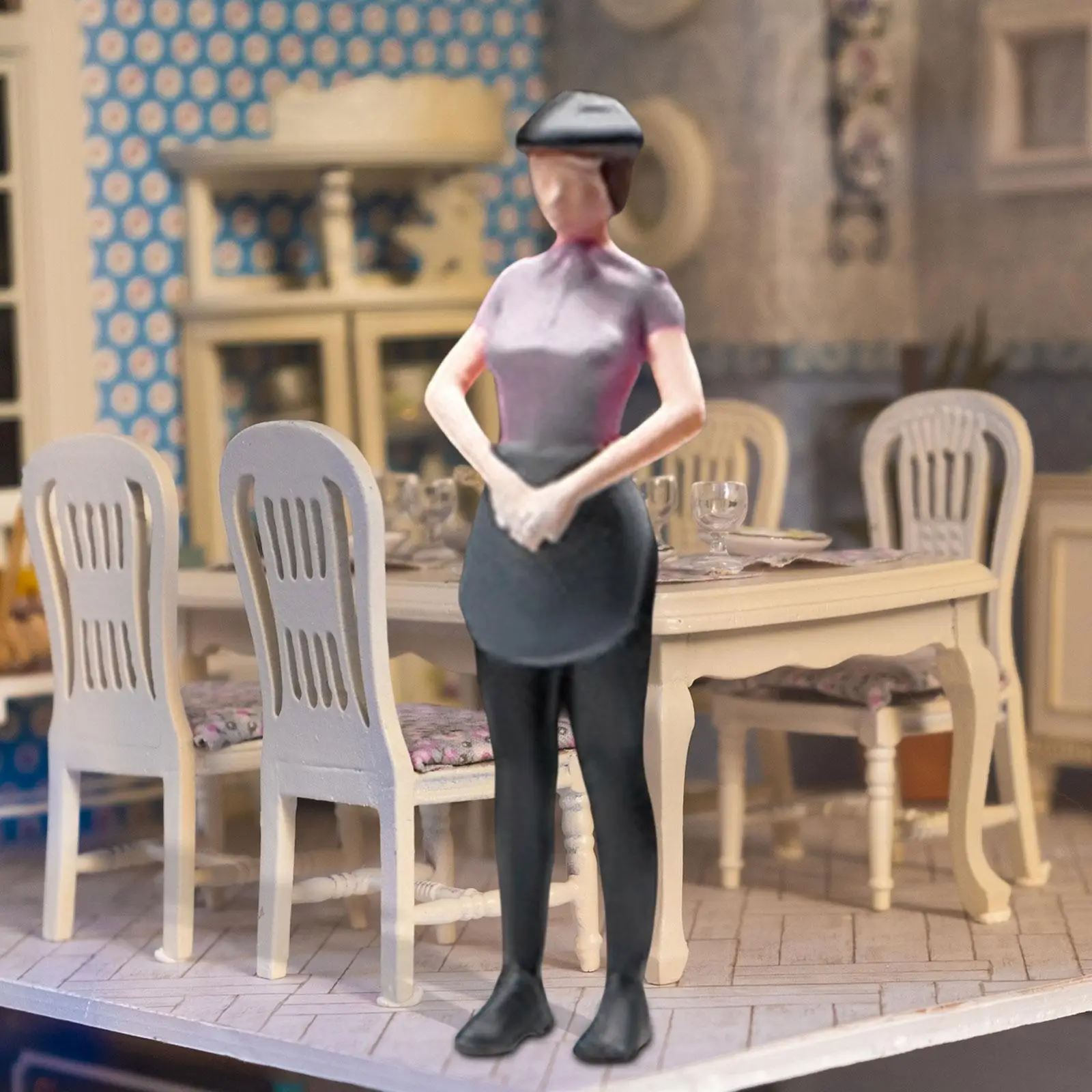 1/64 Model Waitress Figures Collection Realistic Tiny People Model for Dollhouse Scenery Landscape Photography Props Accessories