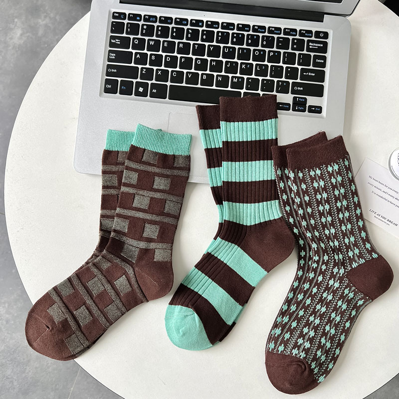 Mid-Kalb Frauen Baumwolle Socken Herbst Winter Ins Japanischen JK Ethnischen Stil Mode Socken Dame Mädchen Student Süße Retro lange Socken – Detail 1