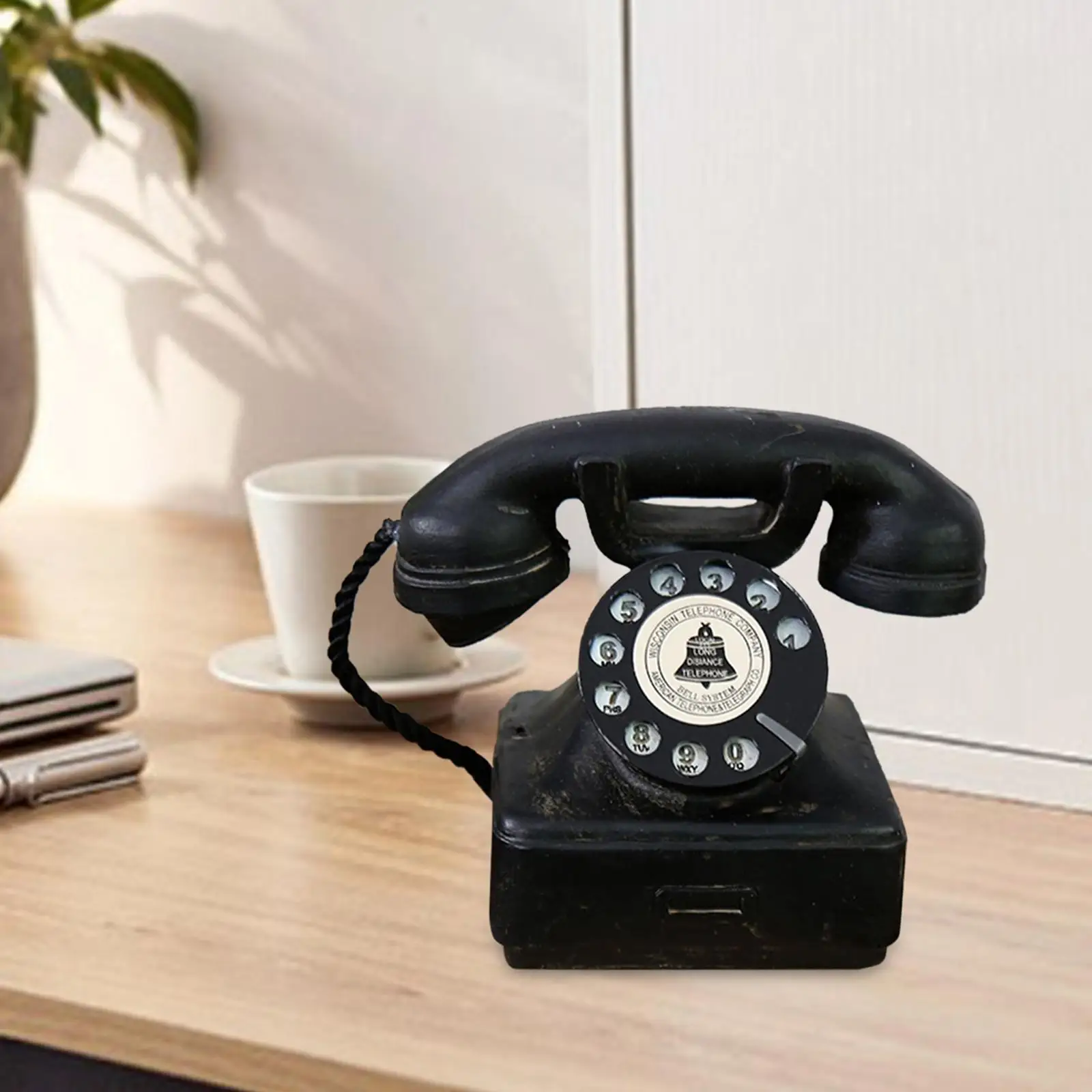 Old Fashioned Landline Telephone Model Wall Decor European Photography Props Creative Phone Model for Cafe Office Ornament