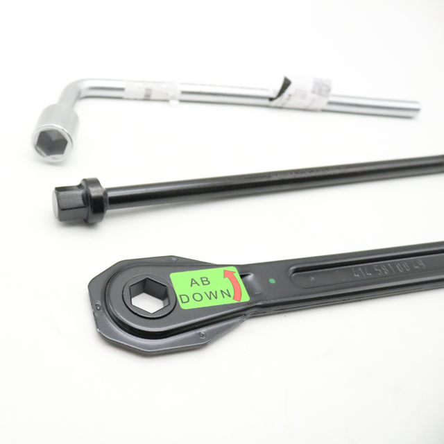 Outil Démontage Roue Secours FUANA Pour Mercedes-Benz - Référence A4145810049 - Métal Robuste - Noir