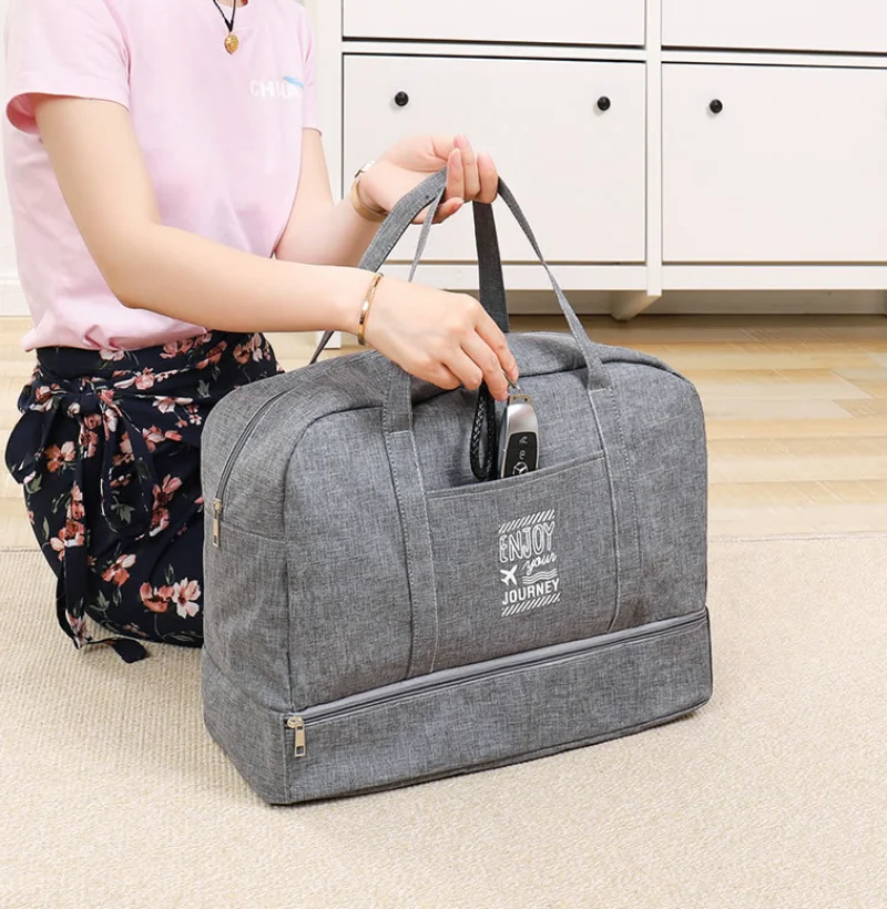 Women's Large Capacity Travel Bag Fitness Yoga Handbag Wet and Dry Wide Shoulder Strap Outdoor Tote Bag