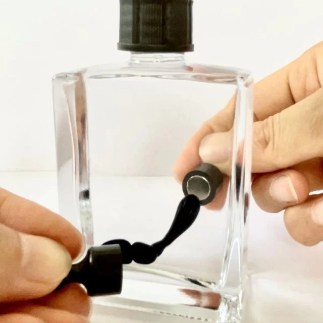 Ferrofluid in a Bottle Display Bottle Ferrofluid Magnetic Liquid Display  Toy - AliExpress