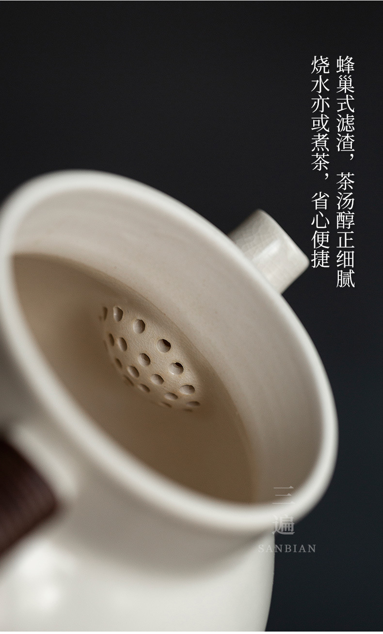 Chubby Clay Pot_05.jpg