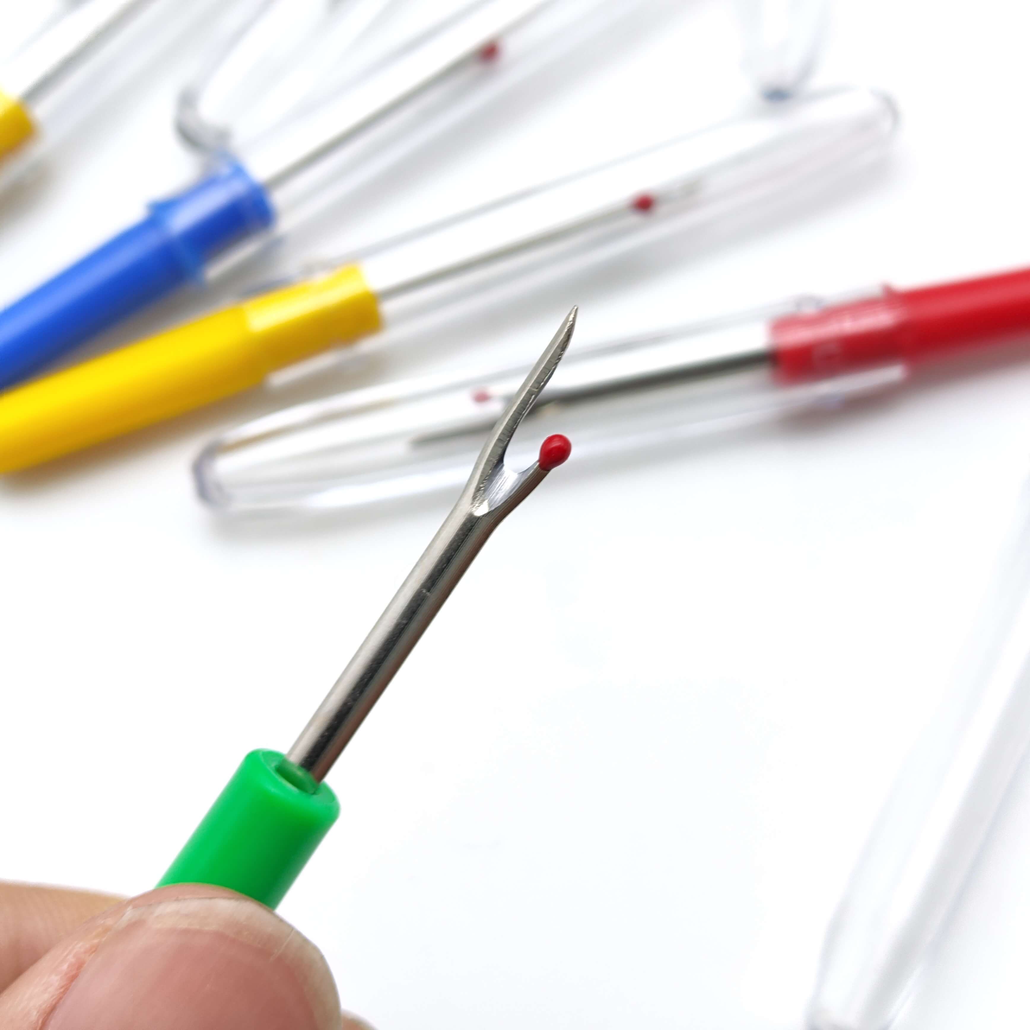 Description Picture 3 of item1/2/4/pcs Sewing Seam Rippers, Small Clothes Tag Remover Seam Rippers For Sewing Crafting Thread Removing