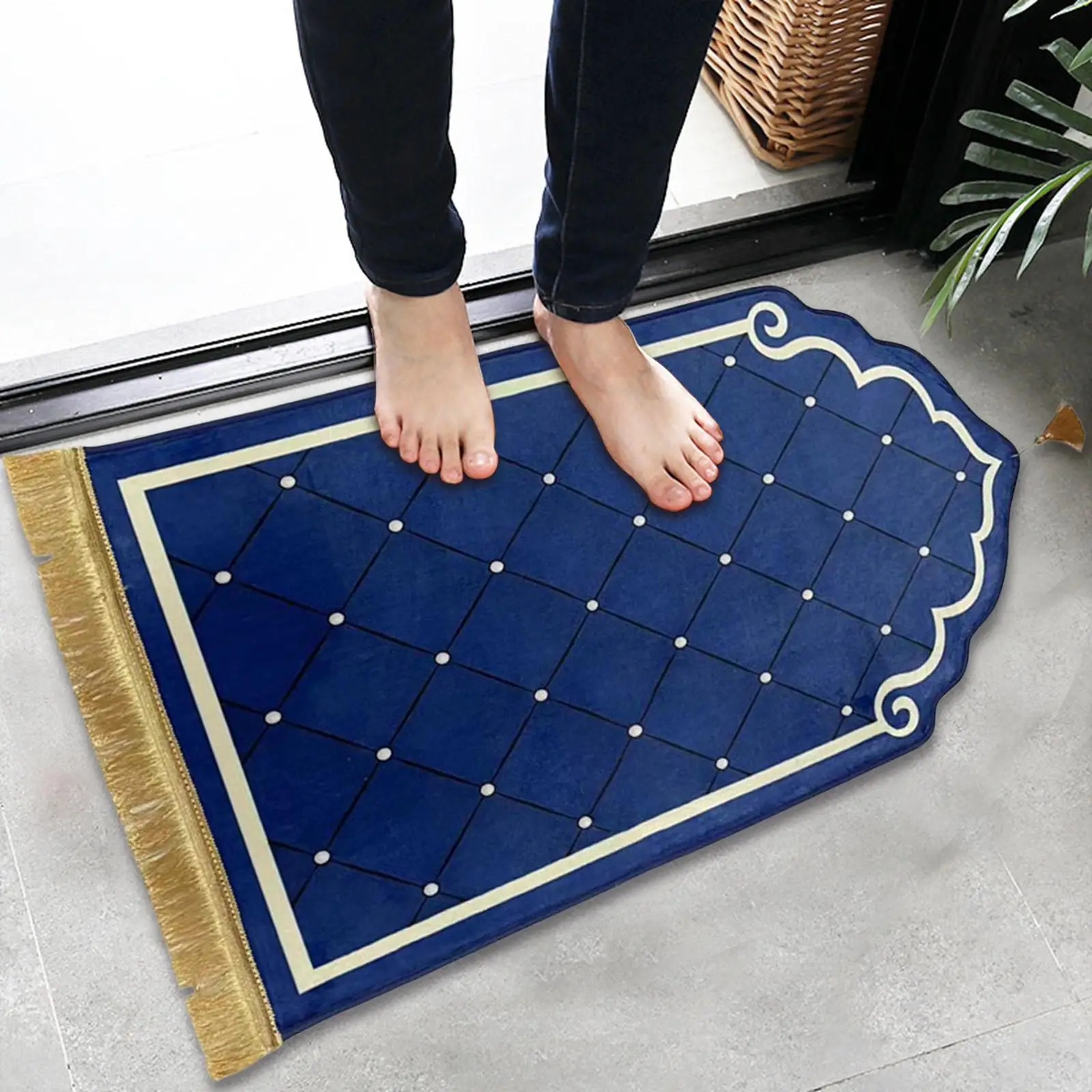 Portable Prayer Carpet Mat Hajj Wedding Collectible Birthday Soft Muslim Carpet Floor Carpet Islamic Muslim Prayer Rug Gift