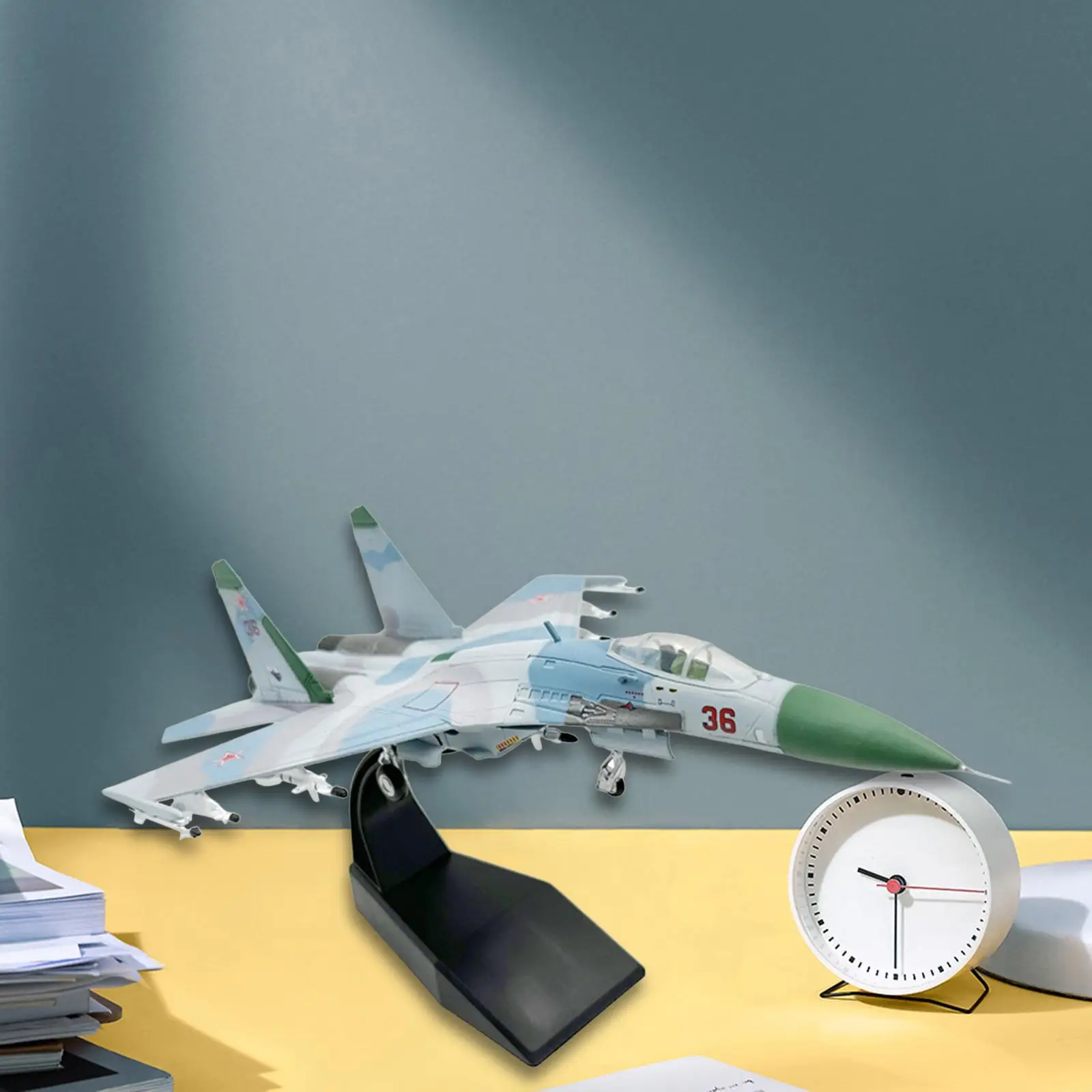 1:100 SU27 Aircraft Diecast Model Collection Fighter Ornament for Shelf Livingroom Bar Bedroom Desktop Decoration