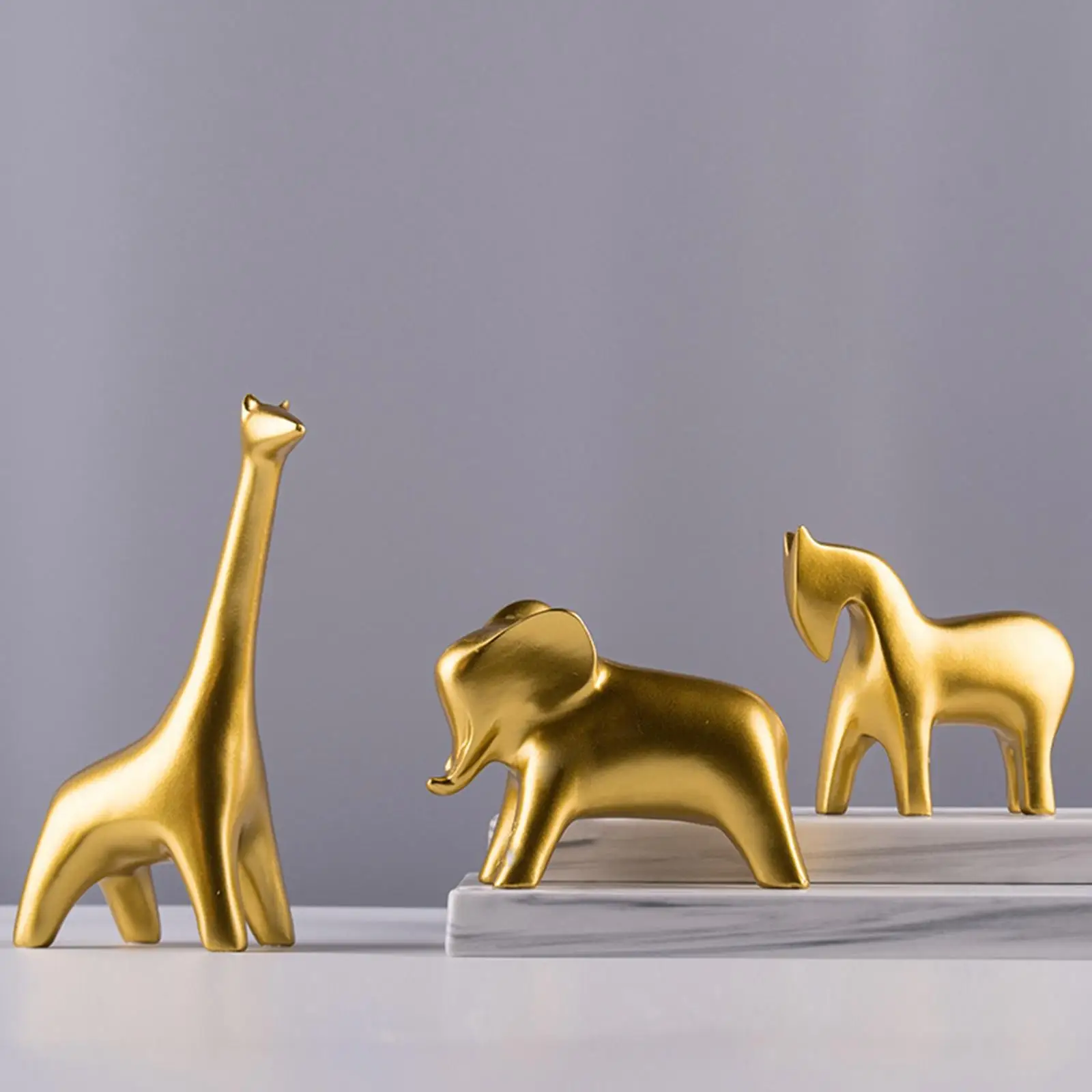 Resin Small Animal Statues Home Decor Modern Gold Figurines Sculpture for Office Cabinets Decor Display Ornaments Gifts