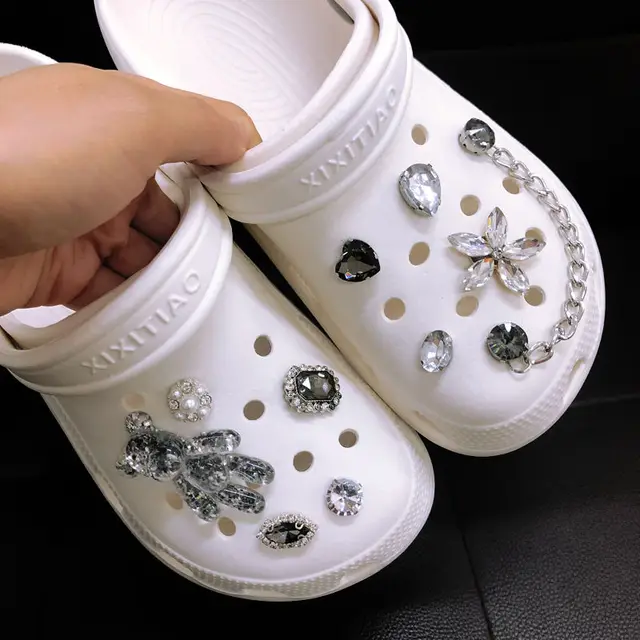 Golden Chain CROC Charms Designer Rhinestones Shoes Decaration Accessories  Jibb for CROC Clogs Kids Girls Women Party Gifts - AliExpress