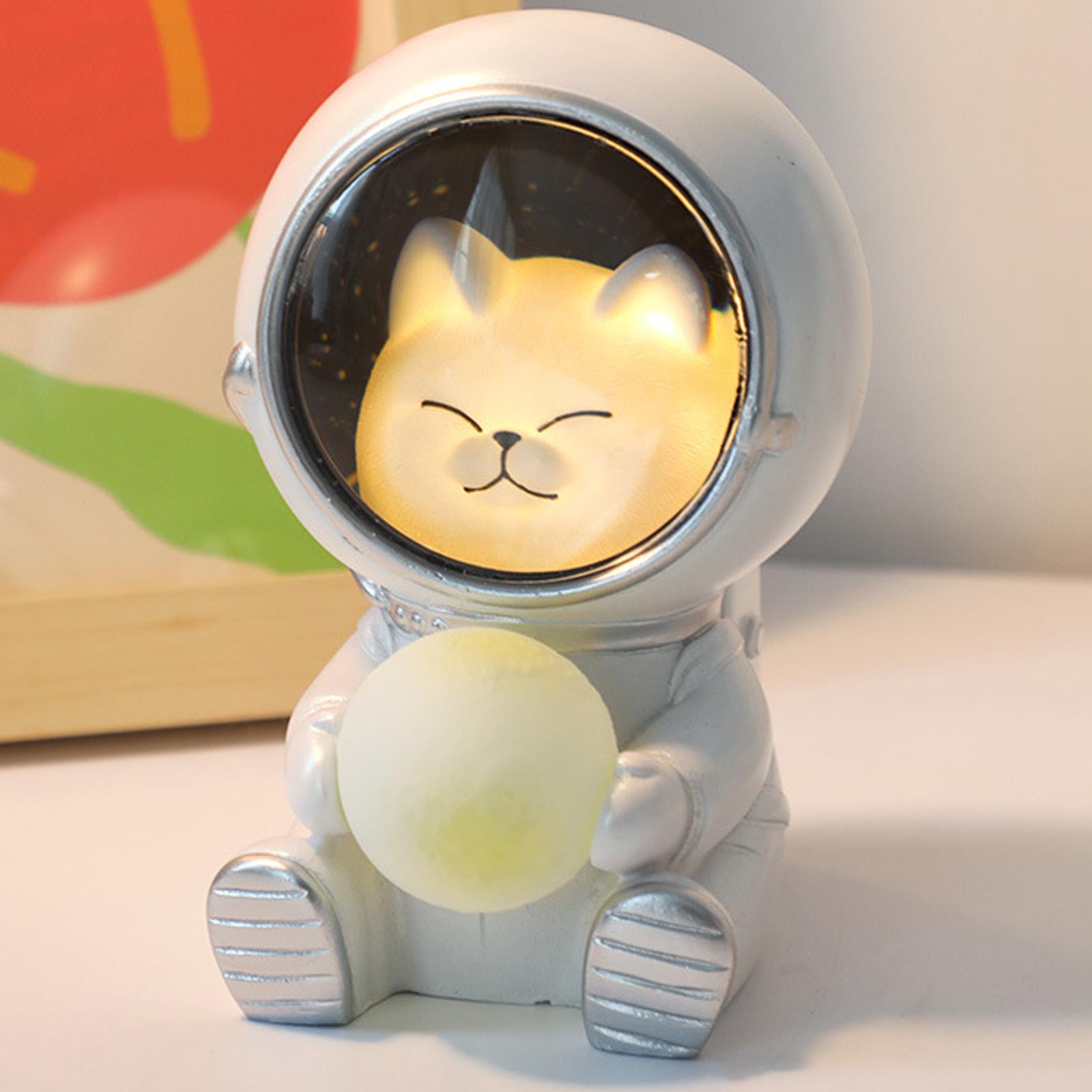 Cute Pet Astronaut LED Nightlight Spaceman Sculpture Art Craft for Office Living Room