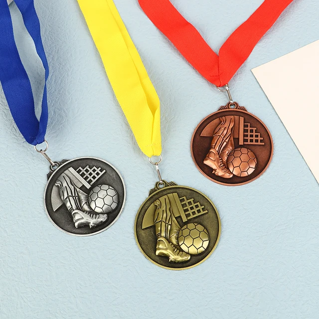 Personalizado 360-grau rotatable futebol medalha tag ouro, prata e bronze  escola esportes jogo criativo medalha lembrança - AliExpress