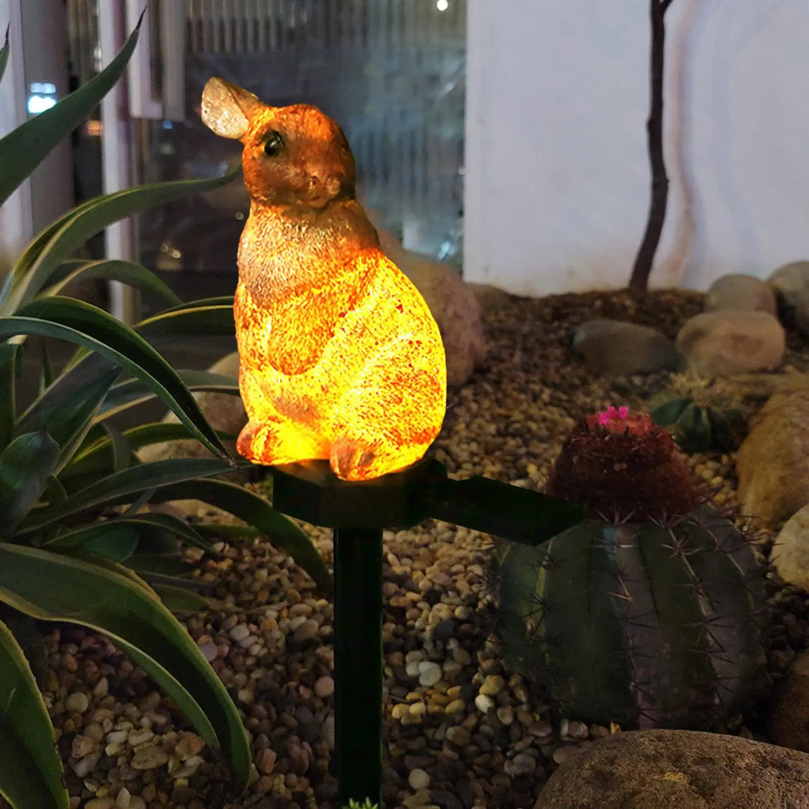 Solar Garden Lights Rabbit Lamp LED Stake Lights Decorative Resin Lights for Patio Outdoor Children