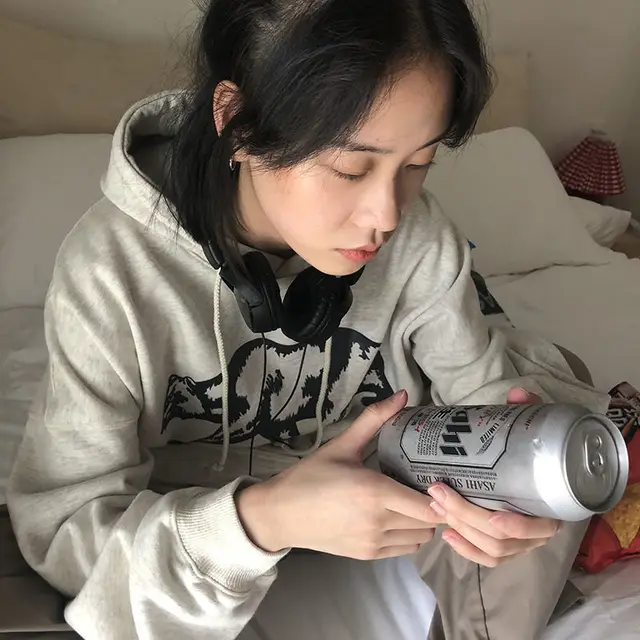 Sweater, $2 at grailed.com - Wheretoget  Hoodies aesthetic, Streetwear  fashion women, Street wear