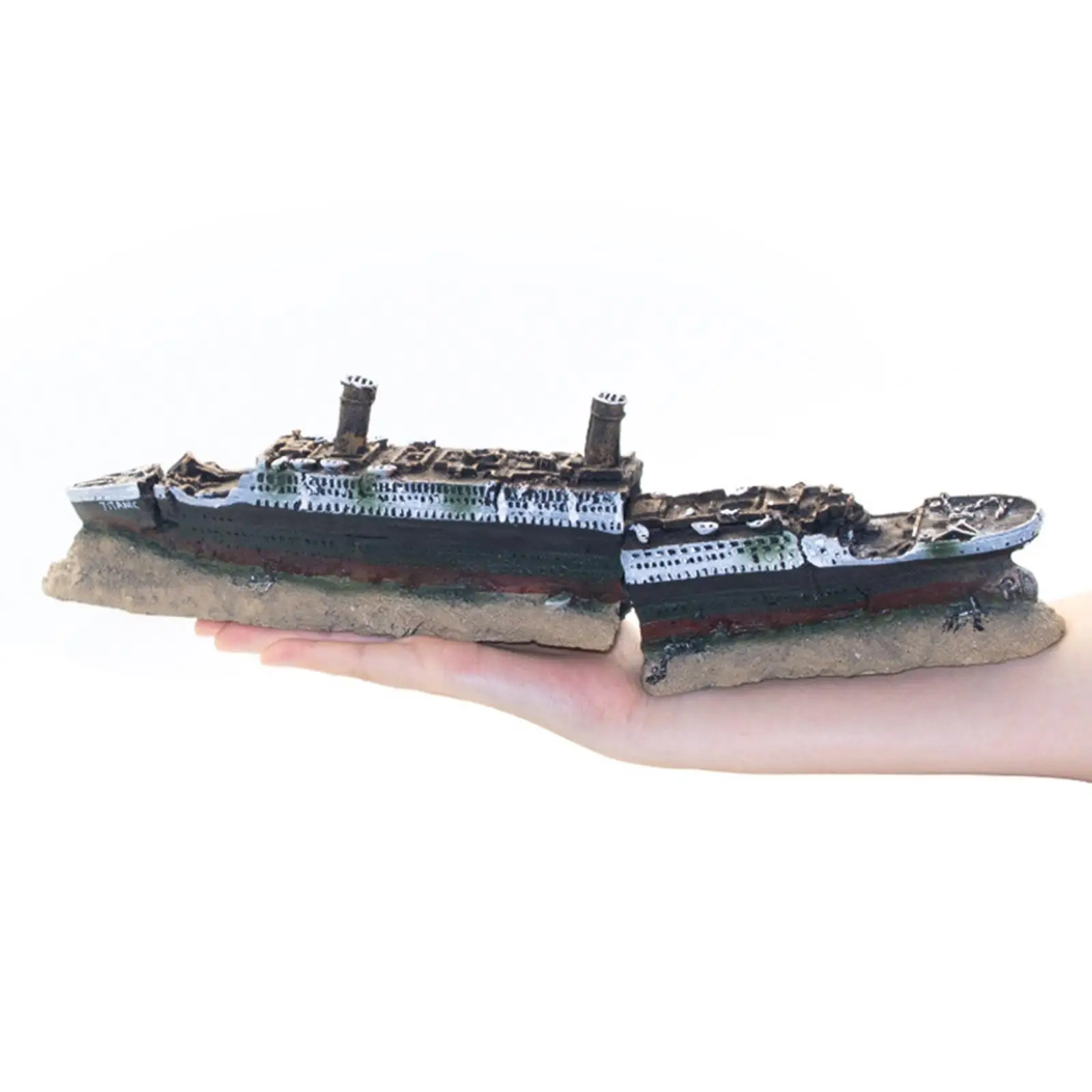 Aquarium Fish Tank Medium Resin Titanic Boat Ornament Landscaping Decorations Cave Hide Shelter 38cm