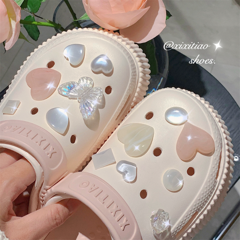 Rose gold store mickey crocs