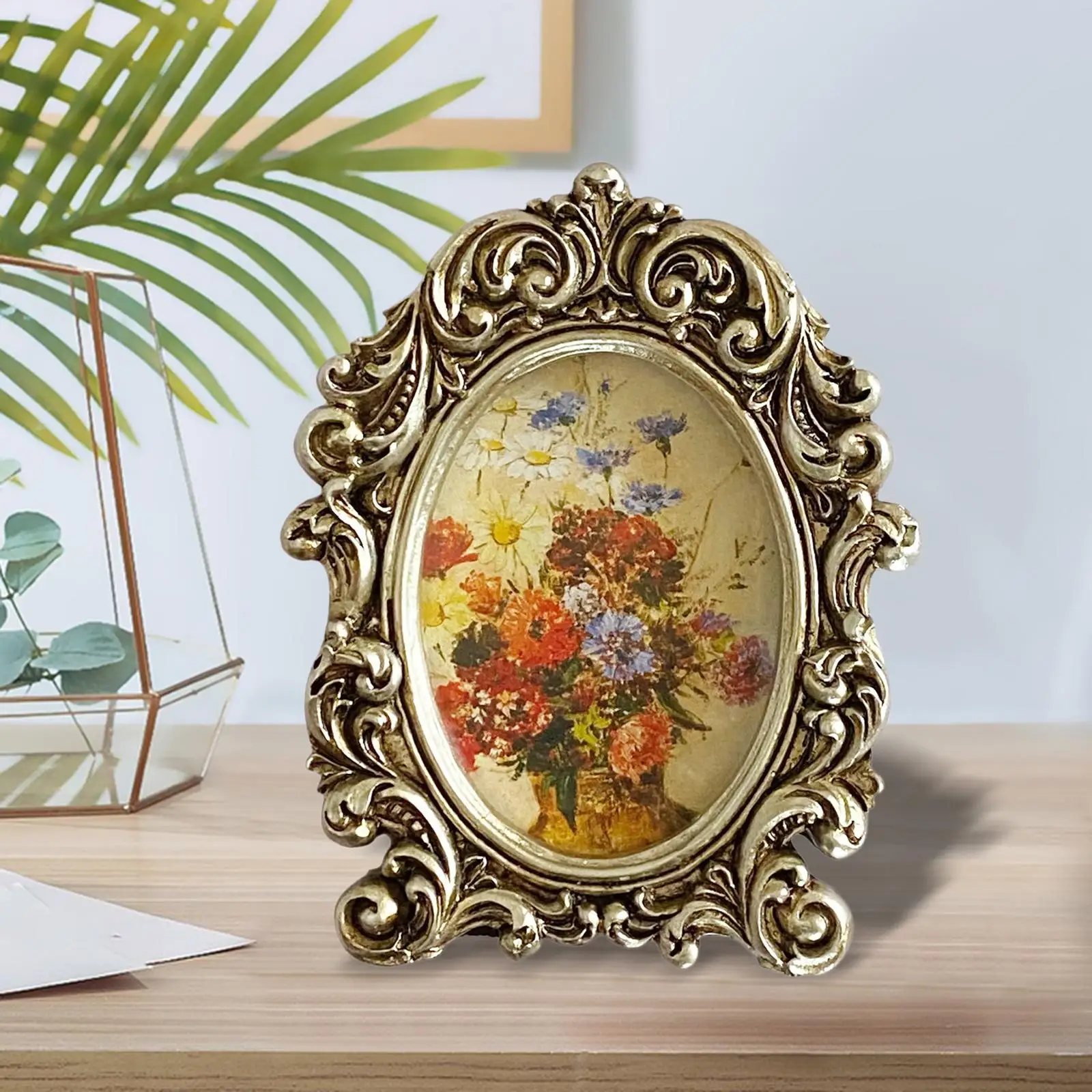 Country Style Photo Frame Picture Holder Ornate Desktop Picture Frame for Apartment Office Table Centerpiece Bedroom Decoration