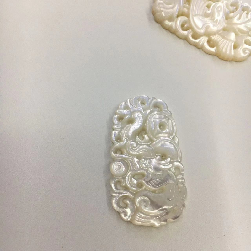 Natürliche Weiß Mutter der Perle Shell Charme Laser Gravierte Phoenix Drachen Halskette Anhänger Handwerk Ohrringe Halskette Schmuck Machen – Detail 2