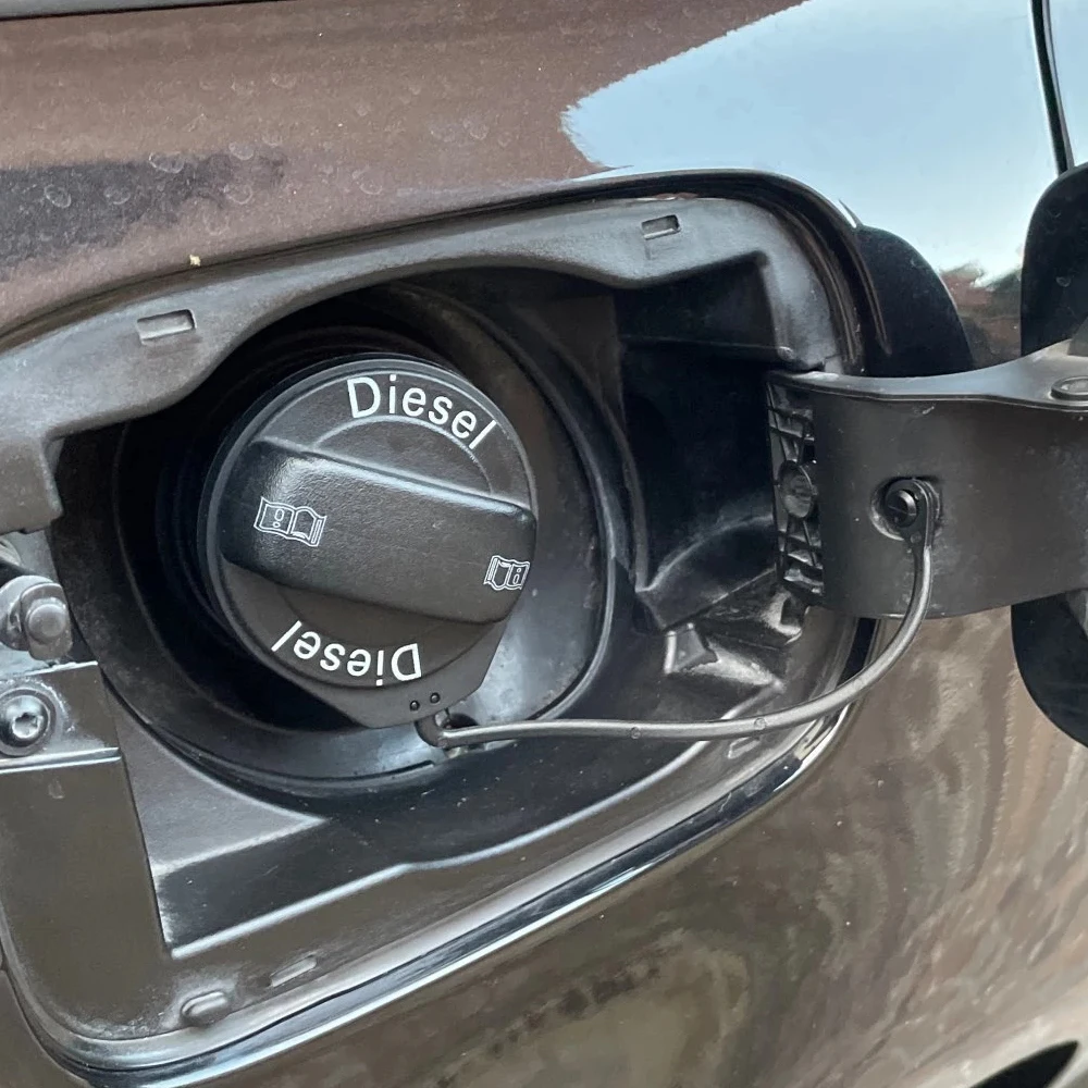 Teilenummer 180201556 Tankdeckel-Bandkabel für AUDI A1 A3 A4 A5 A6 A7 A8 Q3 Q5 Q7 – Detail 2