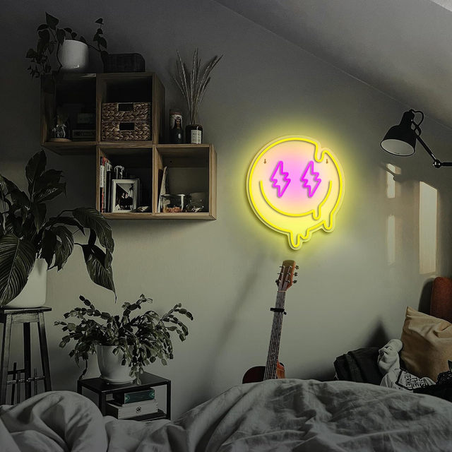 Funny Bright Pink OK Happy Smiley Face LED Night Light newest Room Wall Decoration