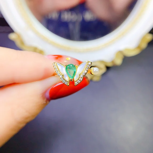 Buy Riveria Elegant Gemstone Ring Online | CaratLane