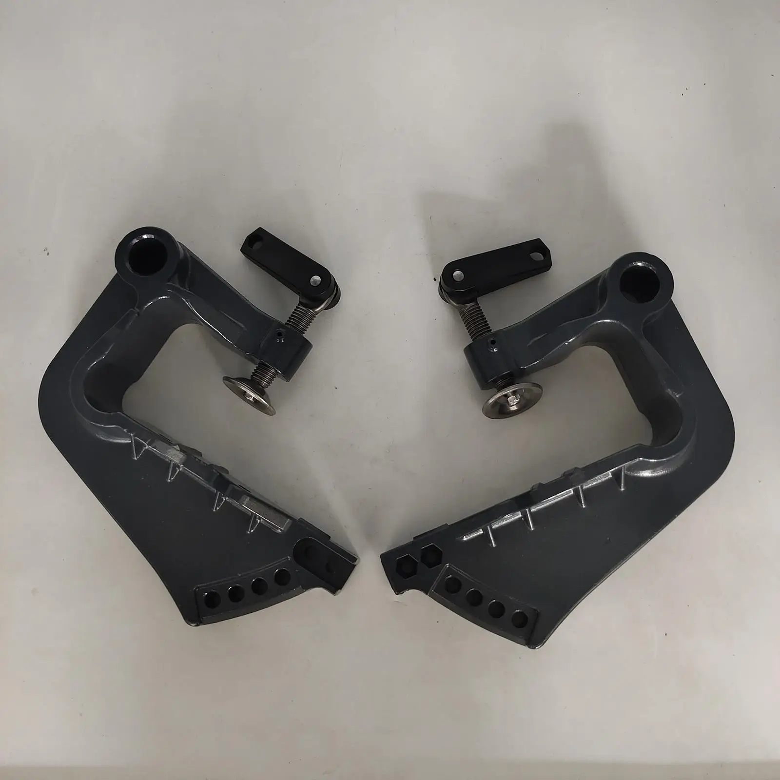 Outboard Motor Bracket Engines Repair Part Accessories Replacement of Yamaha 9.9 HP 15 HP 2 Stroke Sturdy