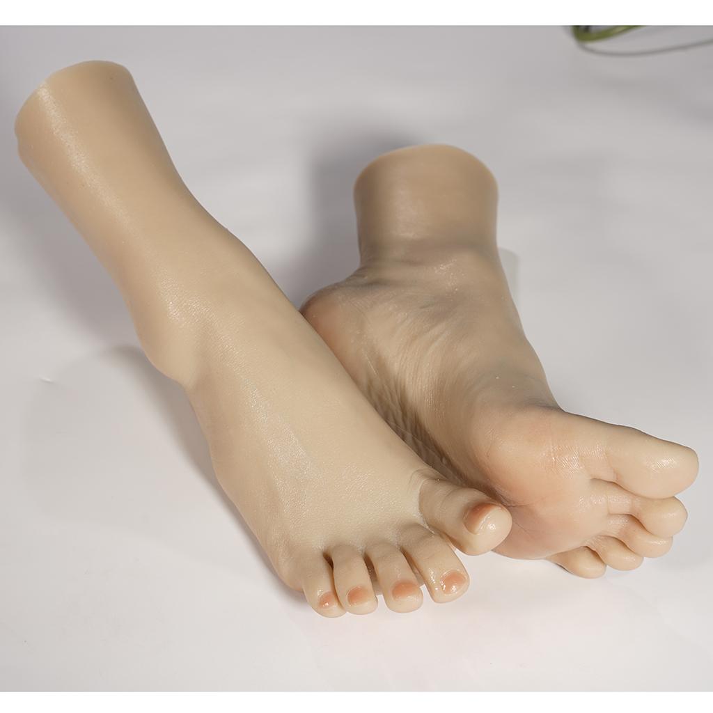 1 Pair Lifesize Soft Practice Woman Mannequin Foot Shoes Socks Display Fake Feet