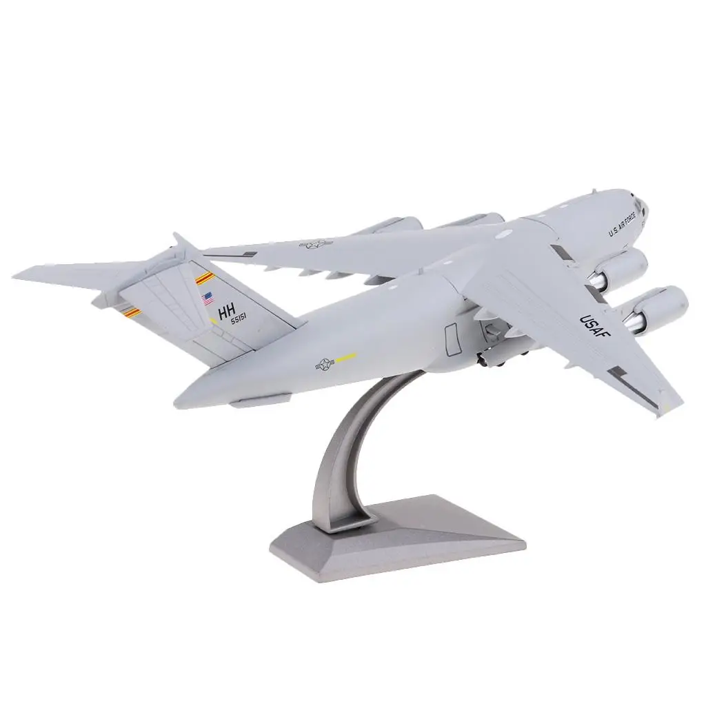 1/200 Scale C17 Transport  Airfreighter W/ Metal Stand Keepsake