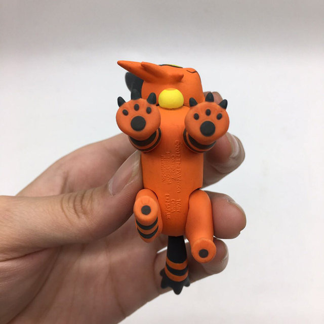 Pokemon figura de ação tipo fogo e tipo de luta pignite modelo ornamento  brinquedos em massa