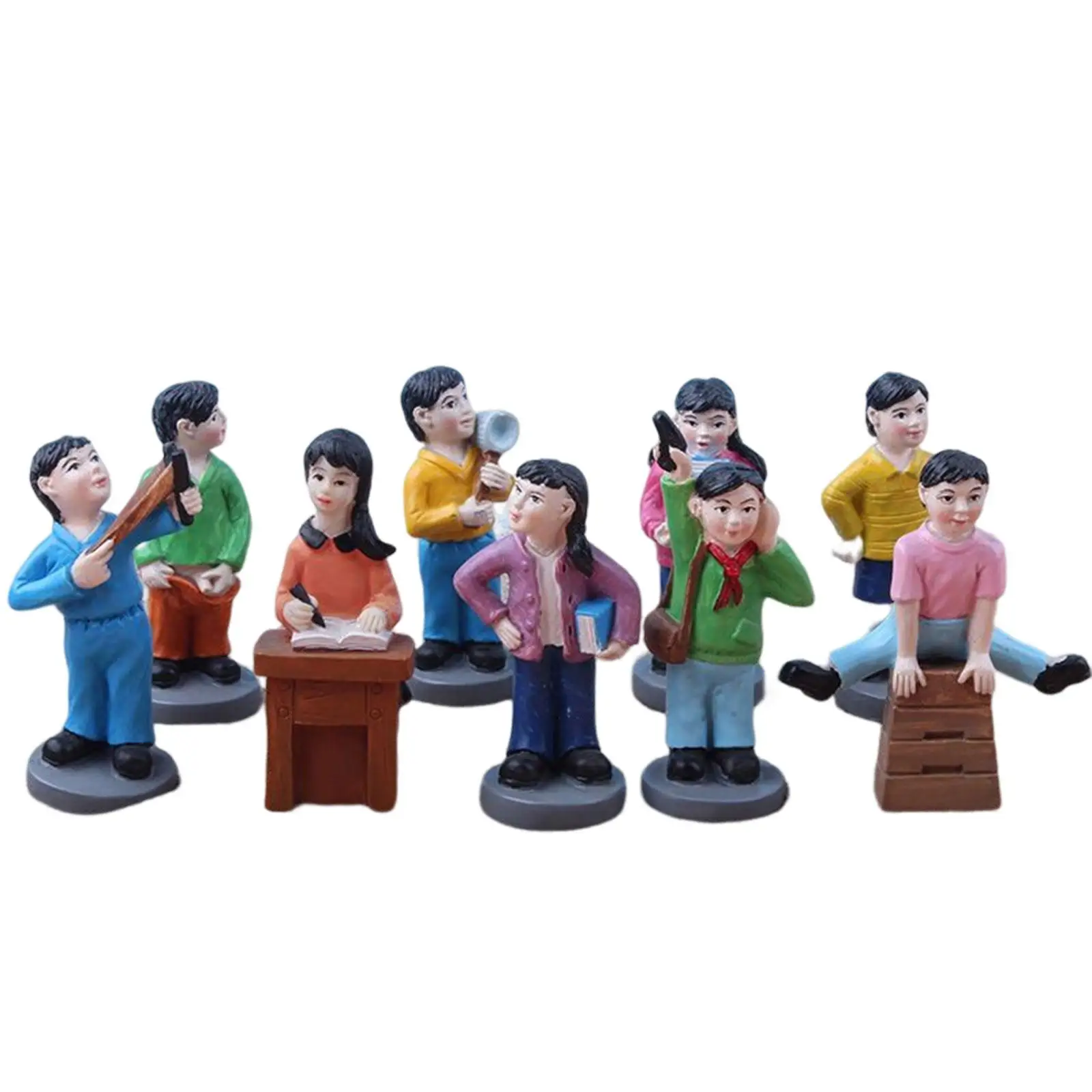 9 Pieces Realistic People Figurines for Trains Architectural Diorama Layout