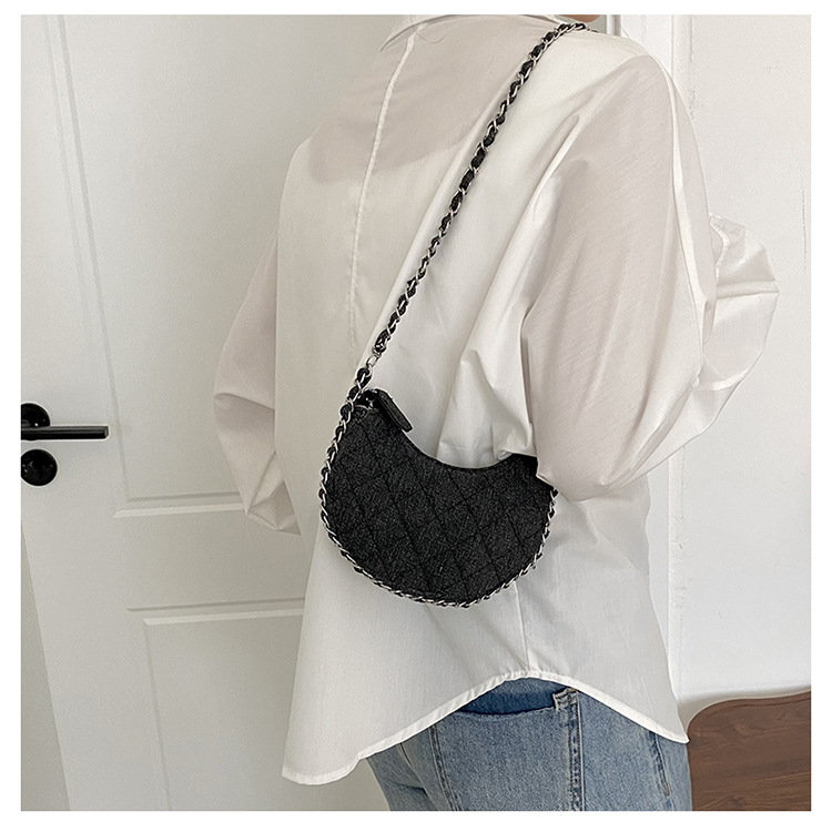 Borsa a tracolla a catena casual da donna trapuntata scozzese in denim di marca di marca Borsa a tracolla Hobos 2023 Trend_voghion.com