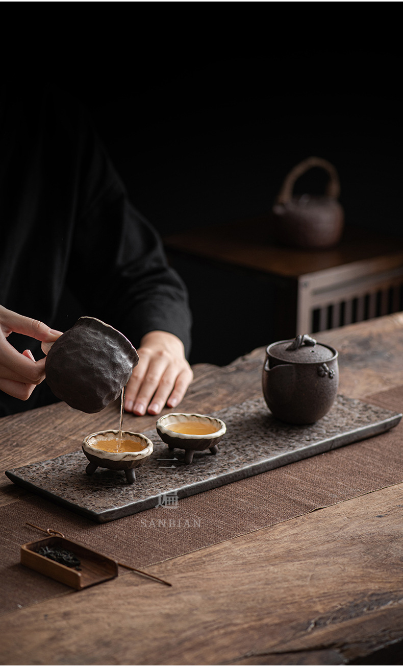 Gilding Kiln Baked Tea Tray_10.jpg
