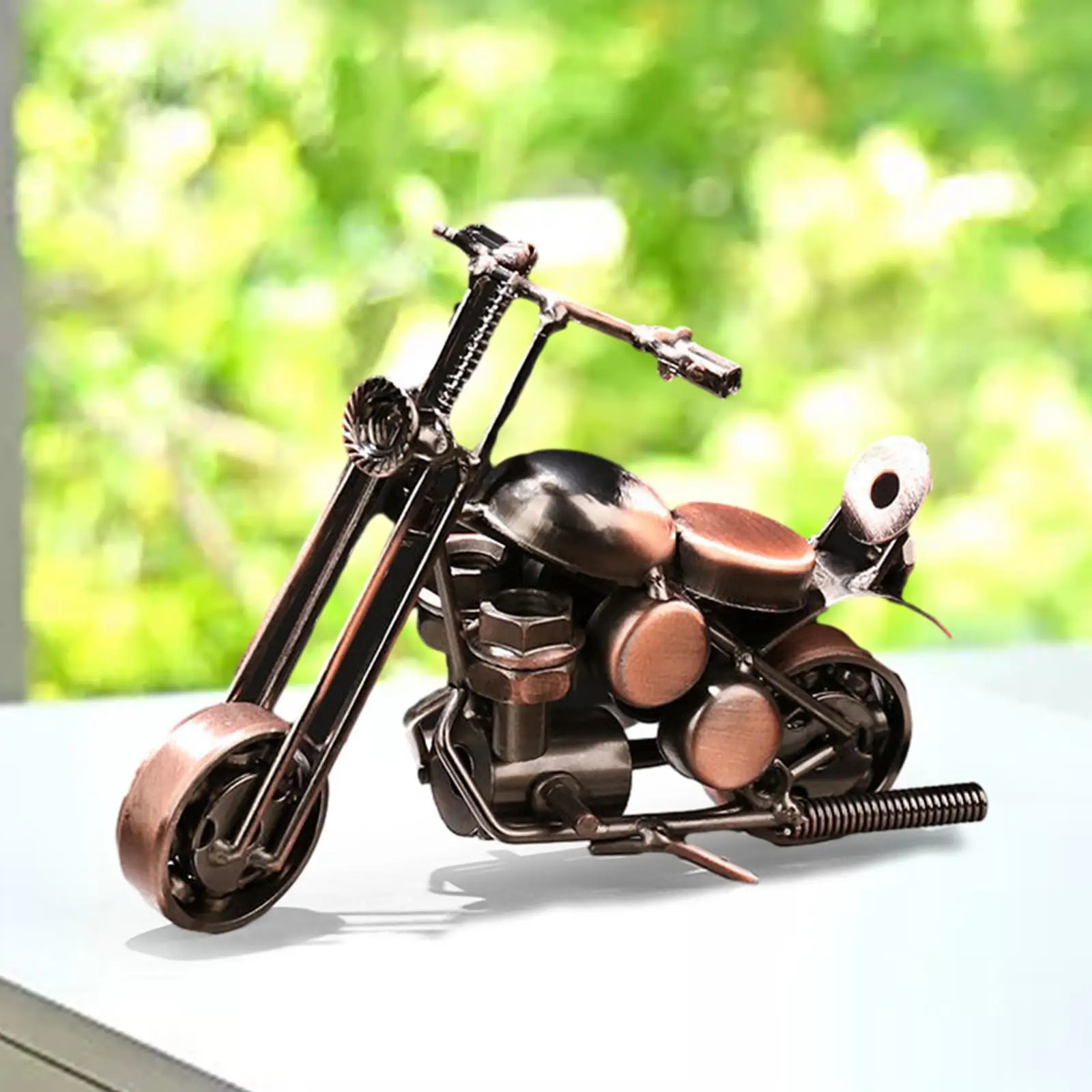 Metal Motorcycle Model Motorcycle Sculpture Vintage Style Motorcycle Figurine Ornament for Bookshelf Desk Office Men Adults