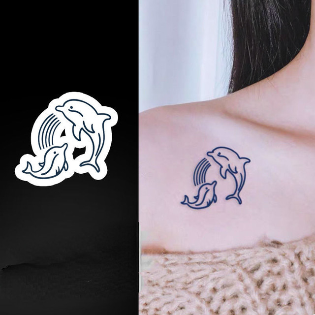 Dolphin&moon Tattoo By JangMaH tattooer | Dolphins tattoo, Small hand  tattoos, Tattoo designs and meanings