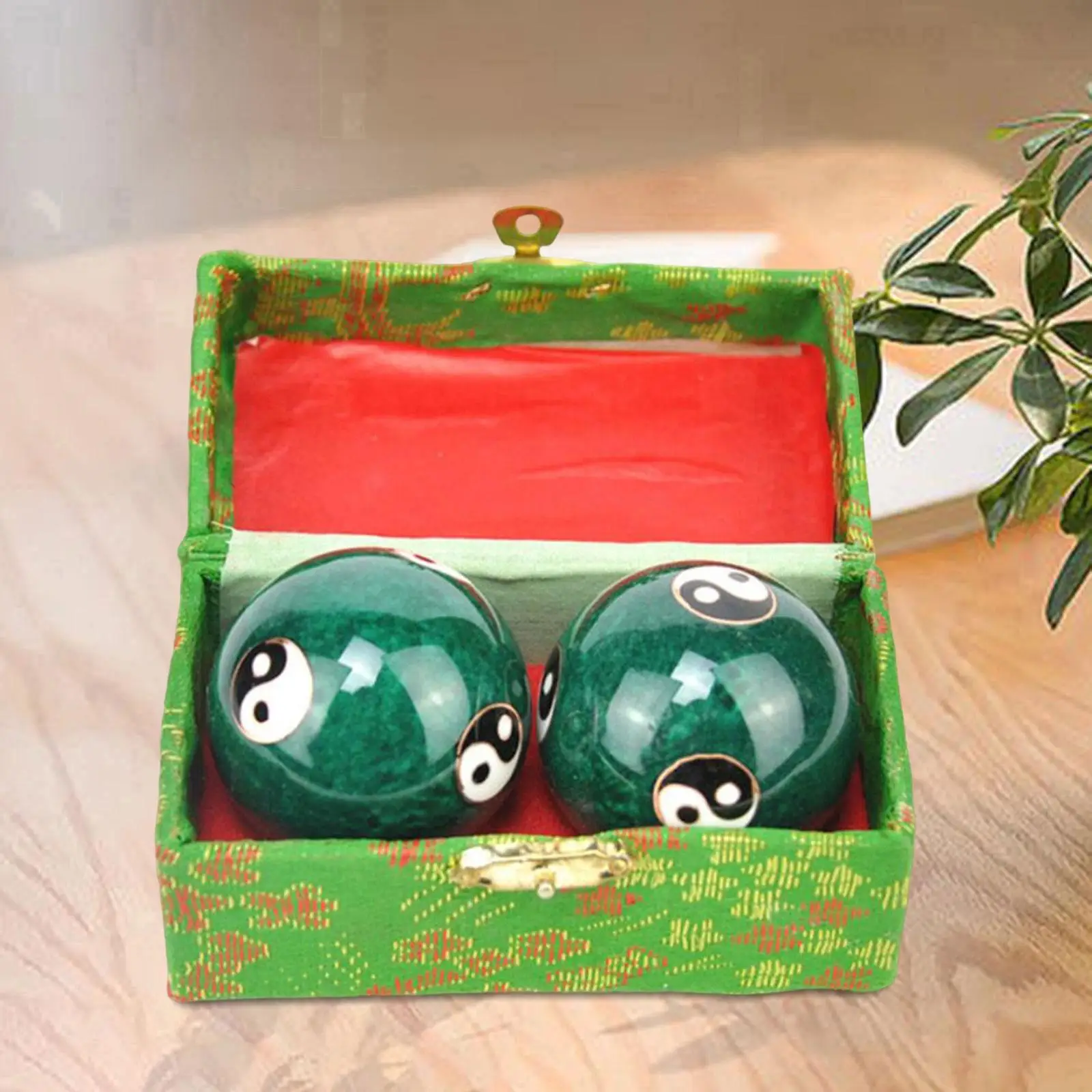 2Pcs Hand Massage Balls with Storage Box Fitness Hand Wrist Strengthening Exerciser Chinese Baoding Balls for Children Parents