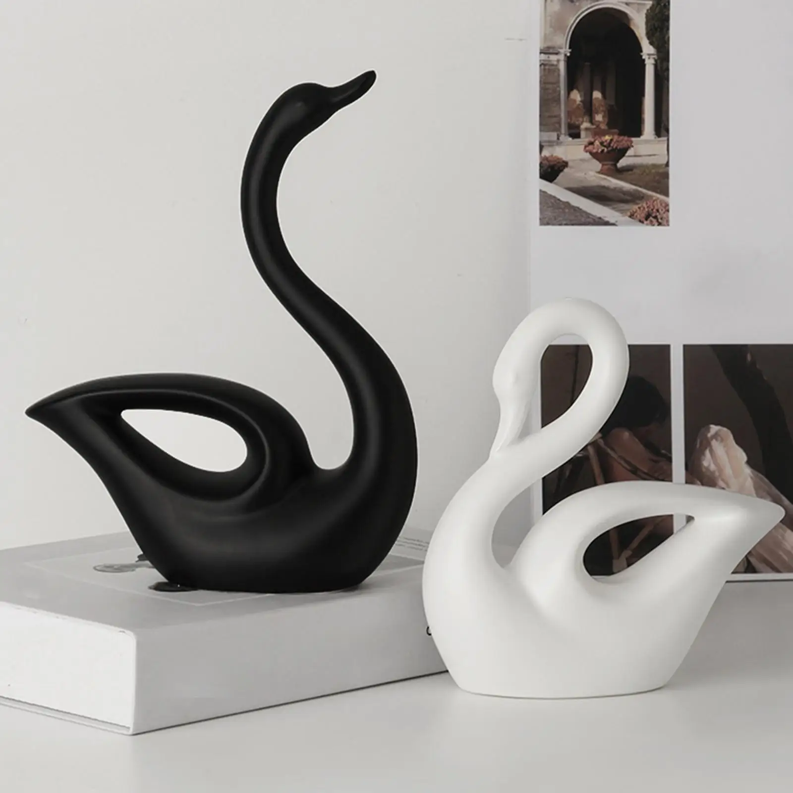 2Pcs Couple Swans Figurines Collectible for Living Room Christmas Ornaments