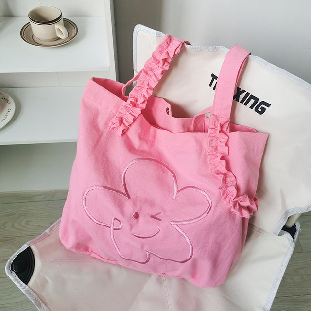 Embroidery Flowers Women's Simple Shoulder Bag Ruched Ladies