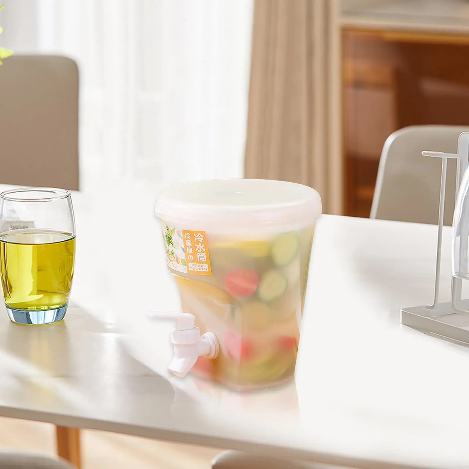 Iced Beverage Dispenser in Refrigerator with Spigot Water Jug Fruit Teapot Lemonade Bucket Drink Container for Iced Juice Home