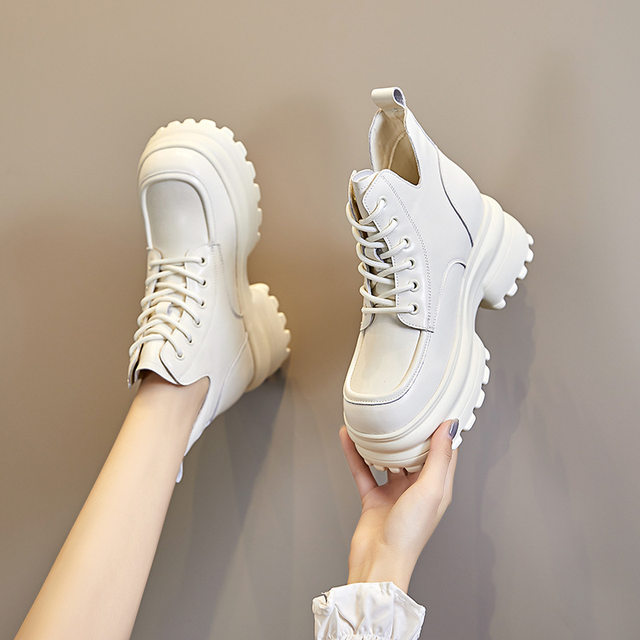 ショートブーツ・ブーティ THREE TO EIGHTY PLATFORM SHORT FUR BOOTS BEIGE PLATFORM SHORT FUR BOOTS (BEIGE) - 3/80 THREE TO EIGHTY