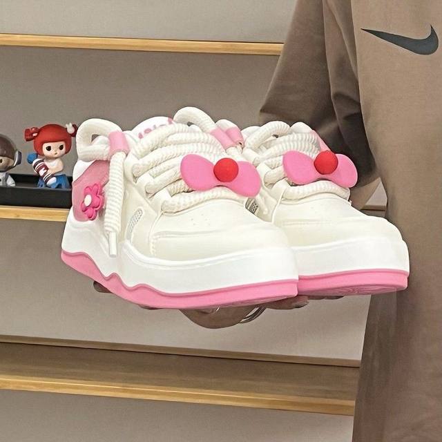 The Kawaii Happy Hearts Low Sneaker, Cute Kawaii, Anime, Otaku Girl, authentic Alternative Girl, Fun, Back to School Shoes