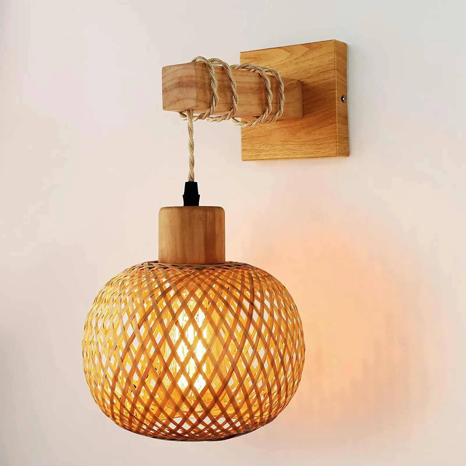 Rattan Wall Sconce Farmhouse Bamboo Woven Light Fixture for Bedroom Hallway